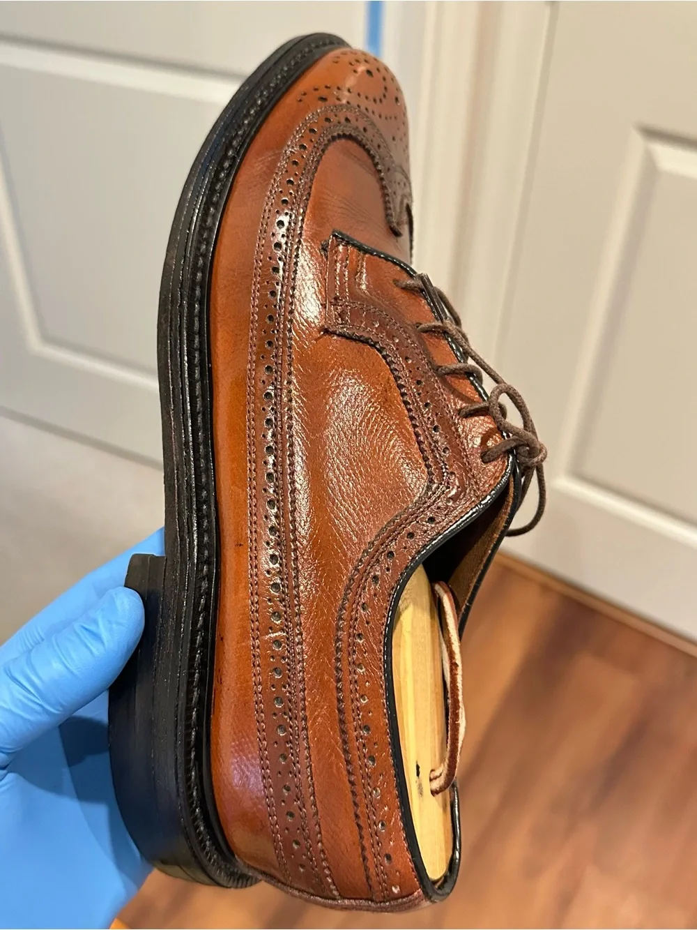 JC Penny 1970 Vintage Men's Brown Leather Wingtip Dress Shoes.